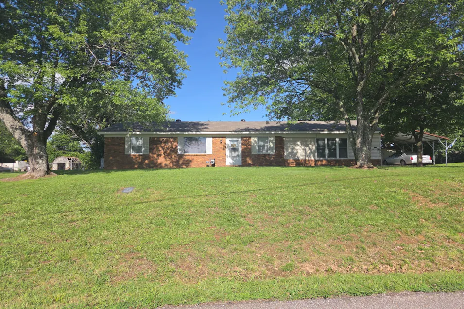 5753 Cole St Mc Kenzie, TN 38201, Carroll County