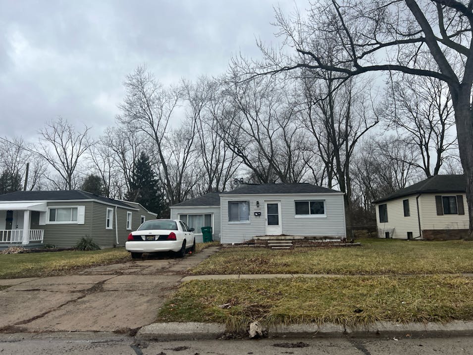 22903 Power Rd Farmington, MI 48336, Oakland County