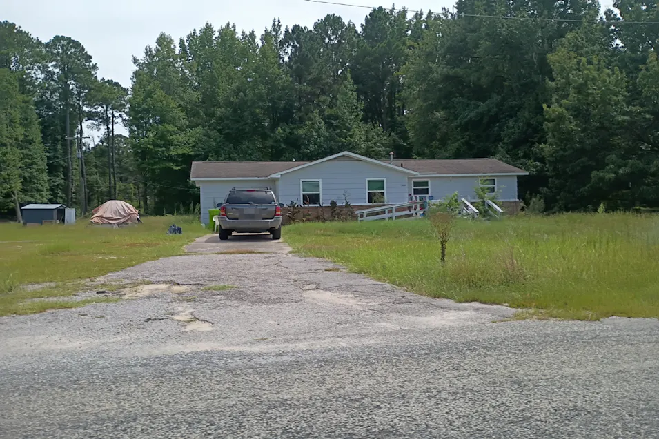 5824 Old Leesburg Rd Hopkins, SC 29061, Richland County
