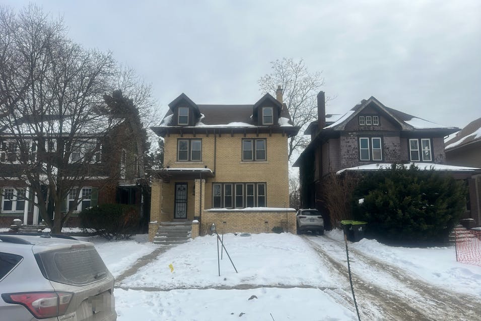 136 McLean St Highland Park, MI 48203, Wayne County