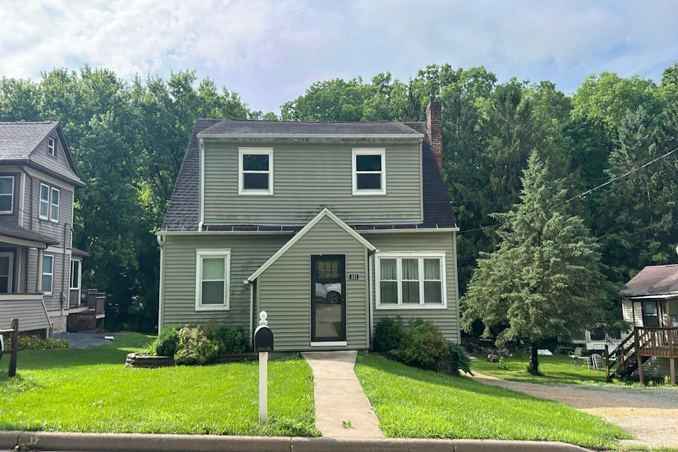 131 N. Main Street Potosi, WI 53820, Grant County