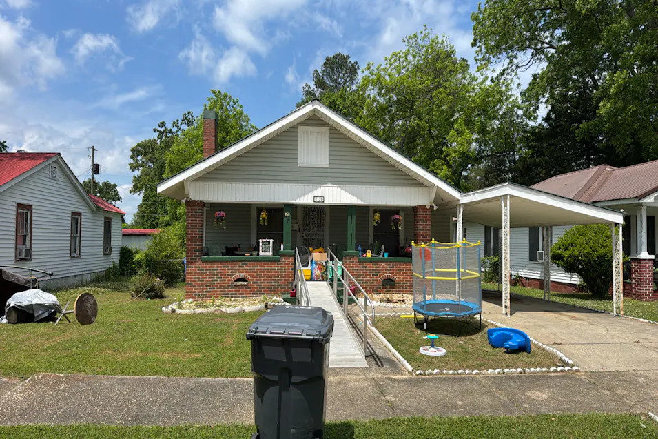 2120 Gurnee Ave Anniston, AL 36201, Calhoun County