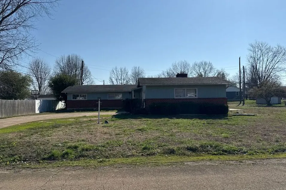 201 Williams St Fredericktown, MO 63645, Madison County