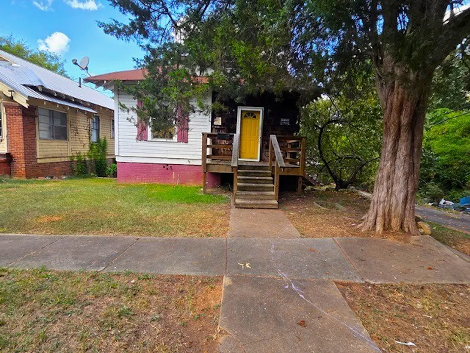 526 Oak Place Fairfield, AL 35064, Jefferson County