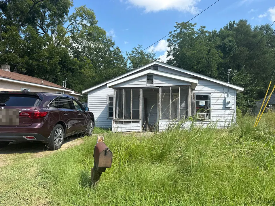 63 Walker Street Johnston, SC 29832, Edgefield County