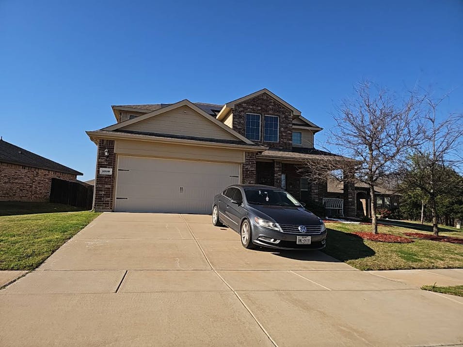 1310 Meadow Creek Ct Princeton, TX 75407, Collin County