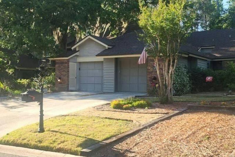 Wells Landing Dr, Orange Park, FL 32073