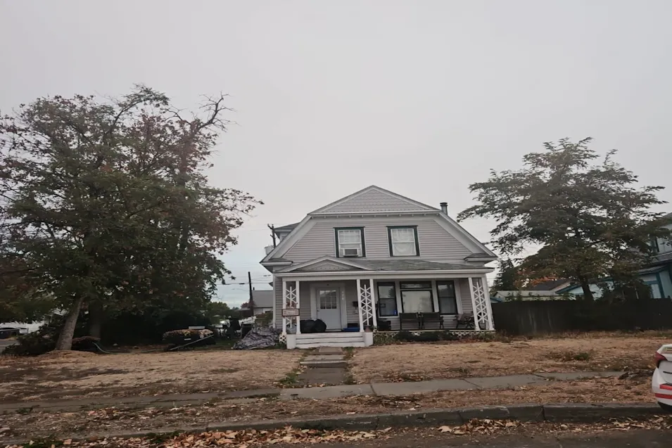 326 W Mansfield Ave Spokane, WA 99205, Spokane County