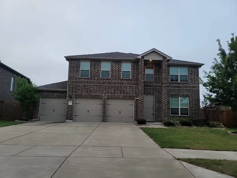 3810 Orleans Way
