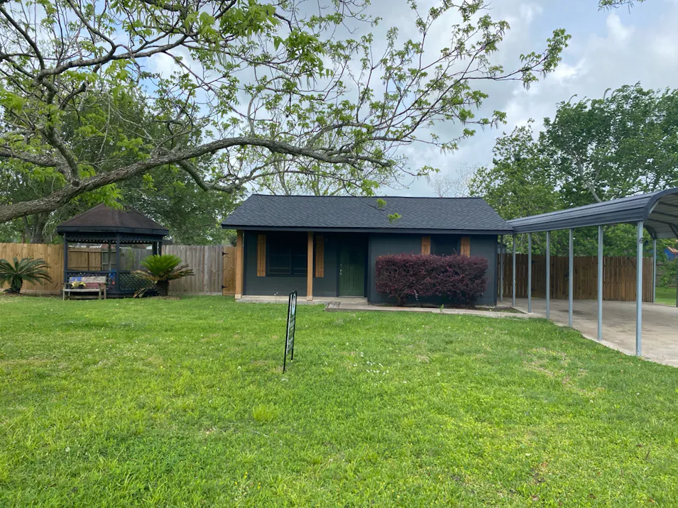 614 S Erwin St Brazoria, TX 77422, Brazoria County