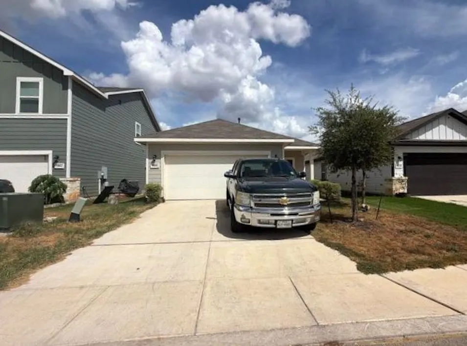 9806 Chevalier Frst San Antonio, TX 78221, Bexar County