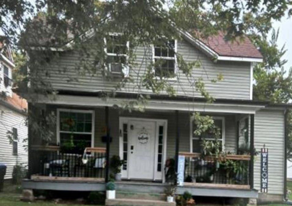 518 W 4th St Sedalia, MO 65301, Pettis County