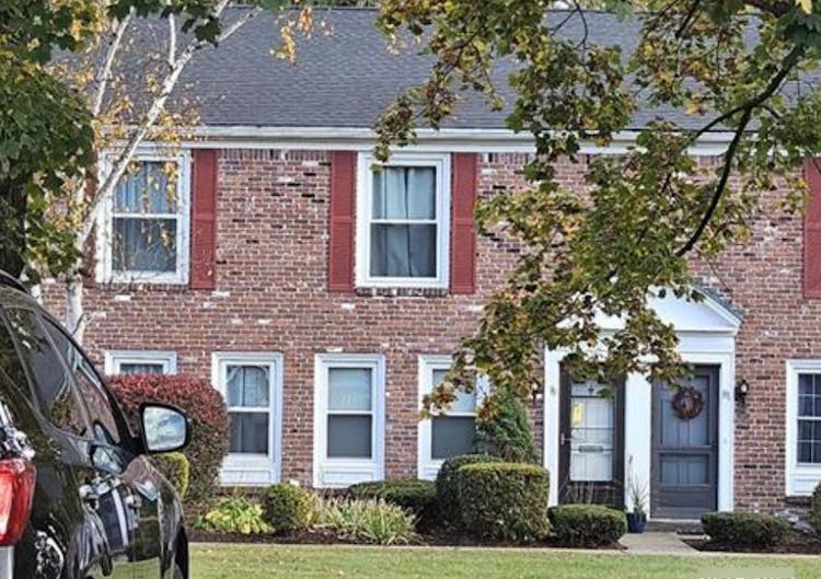 79 Jamestown Dr U 79 Springfield, MA 01108, Hampden County