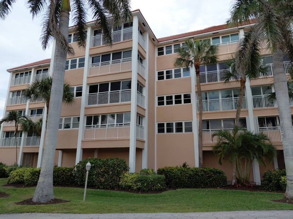 1555 NE Ocean Blvd Unit 202n Stuart, FL 34996, Martin County