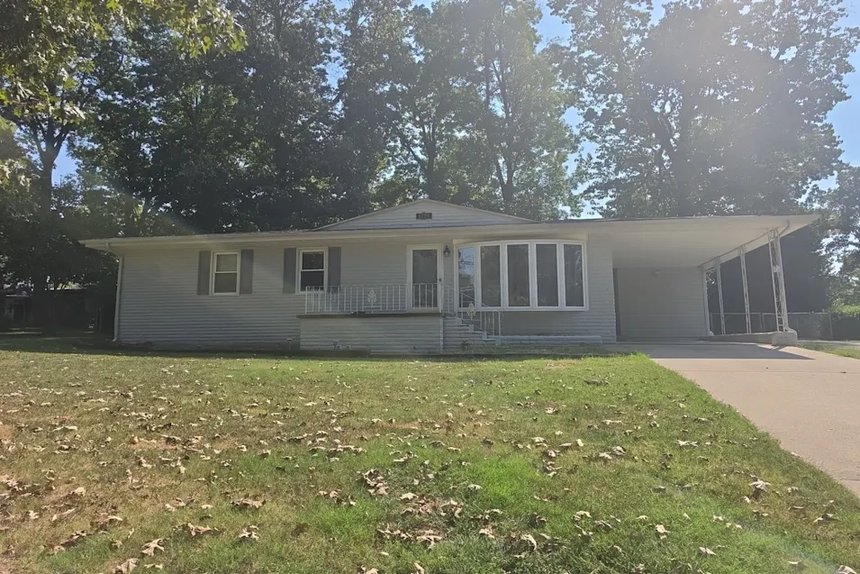 1121 Pearl Dr Madisonville, KY 42431, Hopkins County