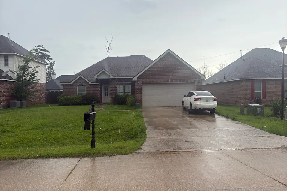 16099 Blue Bayou St Ponchatoula, LA 70454, Tangipahoa Parish County