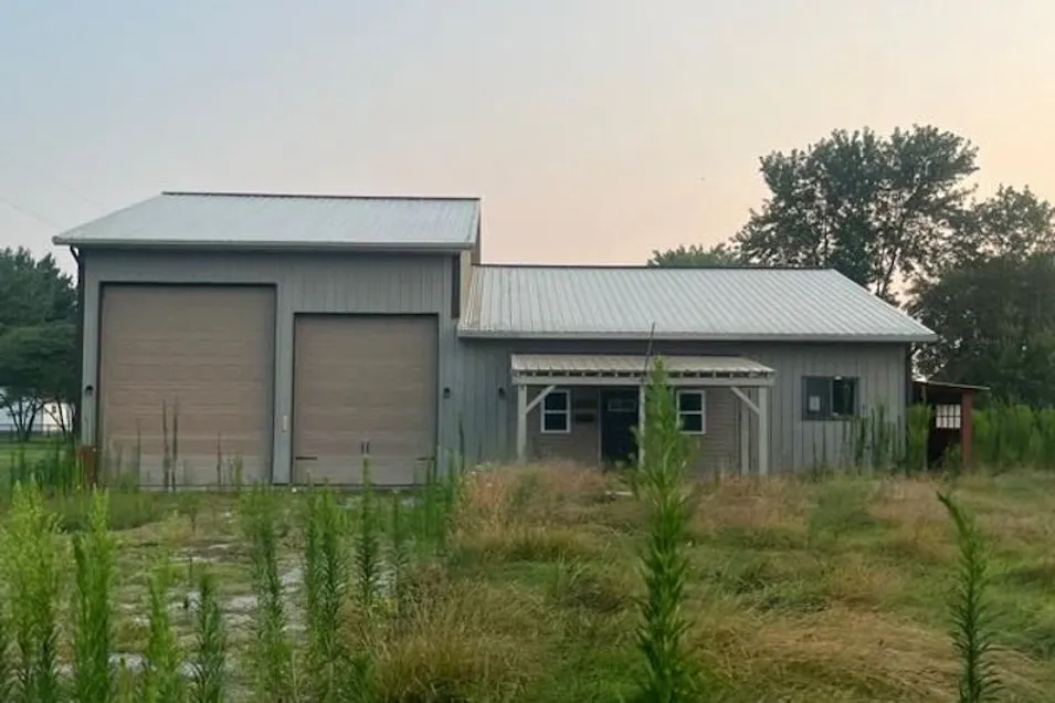 940 W 1090 N Fountaintown, IN 46130-9730, Shelby County