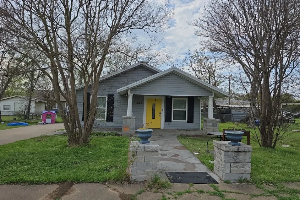 302 S Kaufman St Mexia, TX 76667, Limestone County