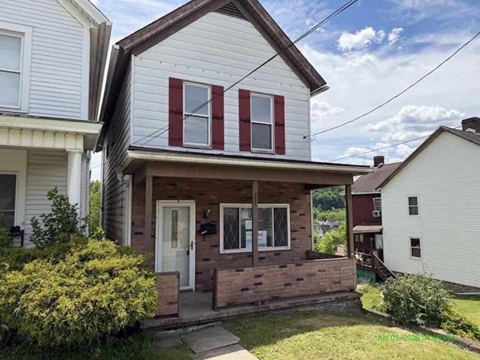 1008 1/2 Gaskill Avenue Jeannette, PA 15644, Westmoreland County