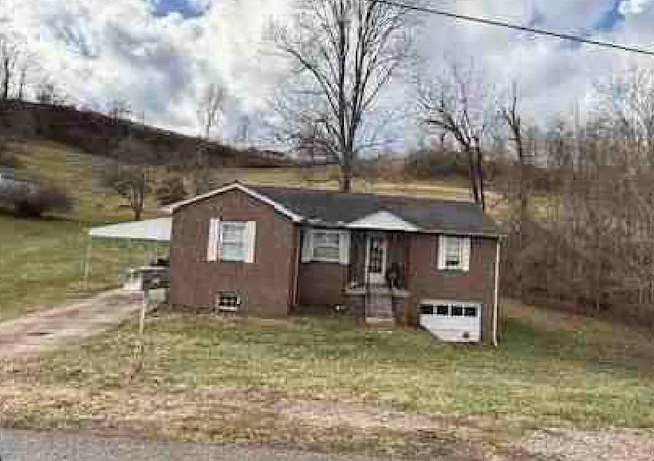 841 McCorkle Rd Sod, WV 25564, Lincoln County
