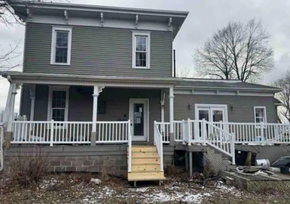 203 14th Avenue Sterling, IL 61081, Whiteside County