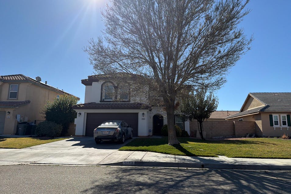 3058 East Norberry Street Lancaster, CA 93535, Los Angeles County