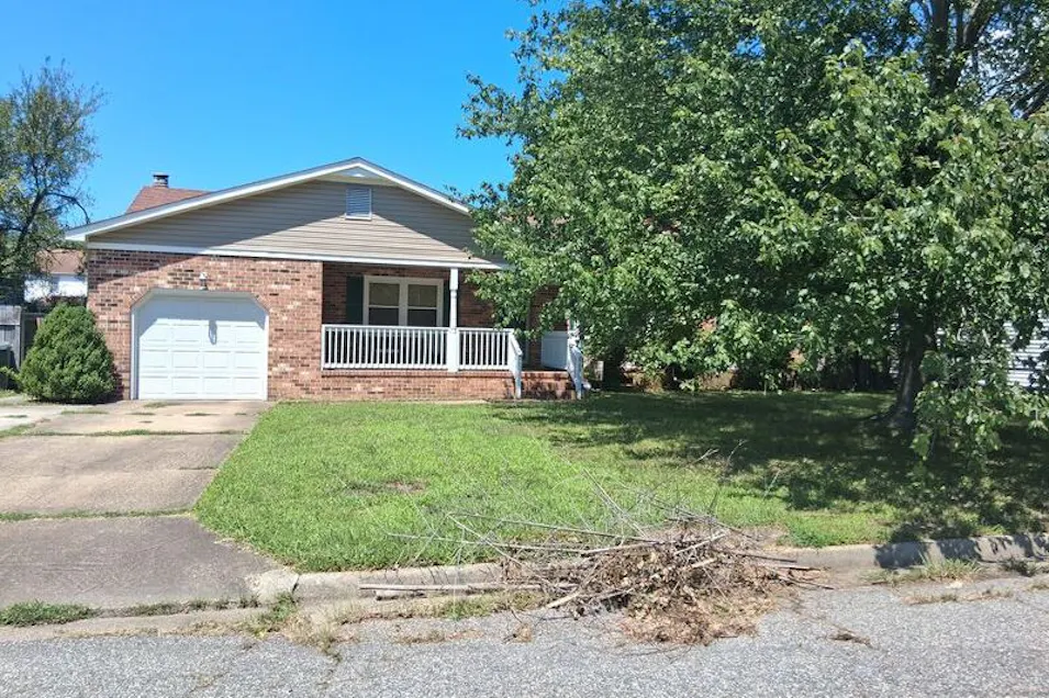 713 Mac Neil Drive Newport News, VA 23602, Newport News City County