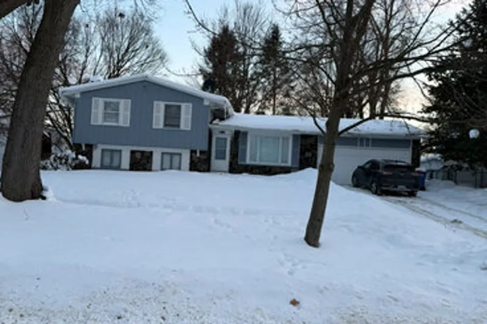 1630 Aberdeen St NE Grand Rapids, MI 49505, Kent County