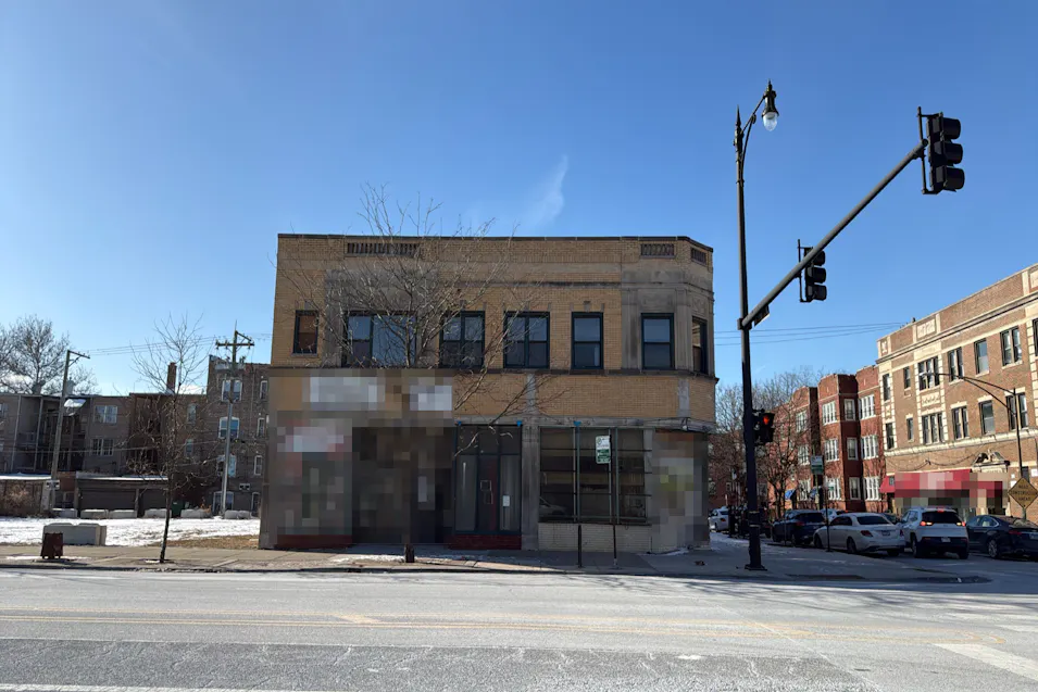 8200 South Cottage Grove Avenue Chicago, IL 60619, Cook County