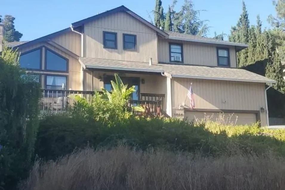 5936 Hillview Ave San Jose, CA 95123, Santa Clara County