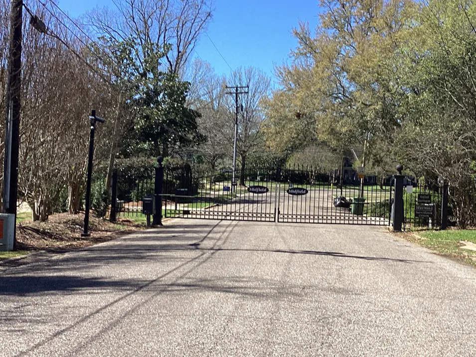 2417 Midfield Drive Montgomery, AL 36111, Montgomery County