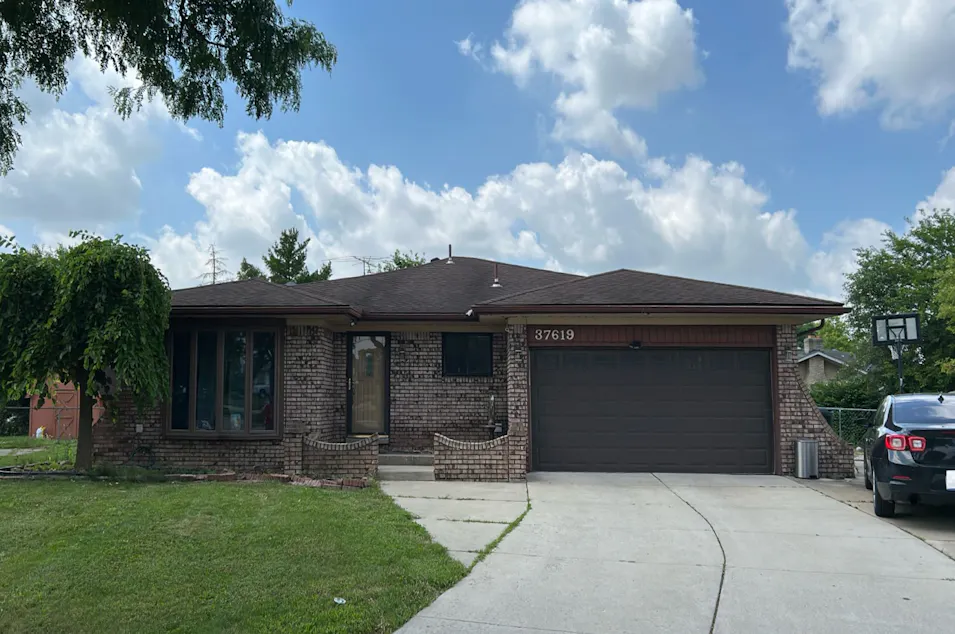 37619 Douglas Court Sterling Heights, MI 48310, Macomb County