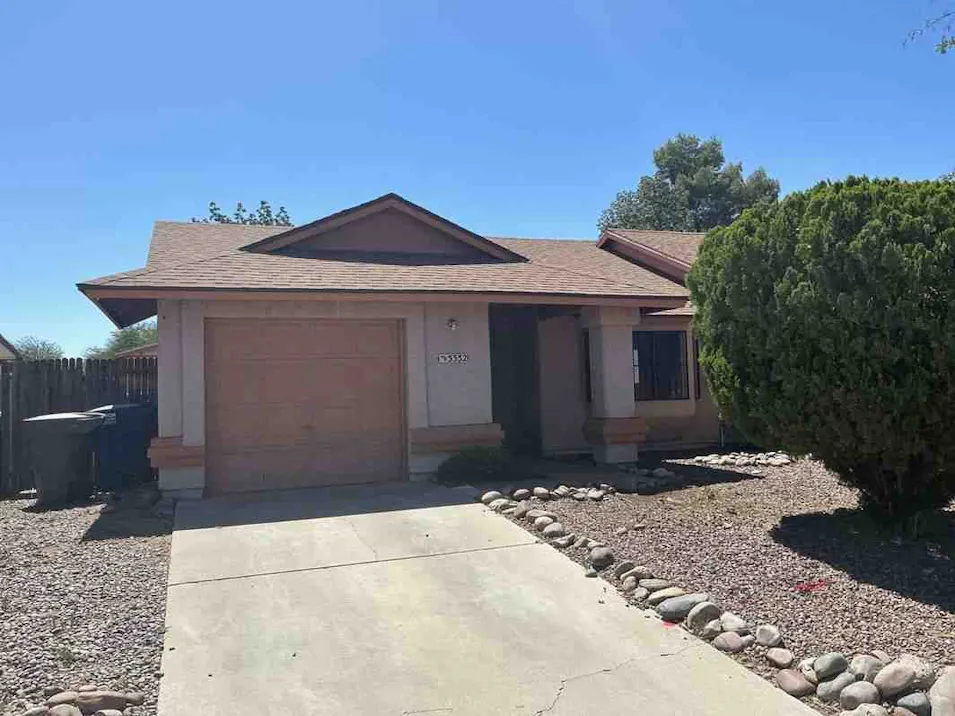 5352 S Carriage Hills Dr Tucson, AZ 85746, Pima County