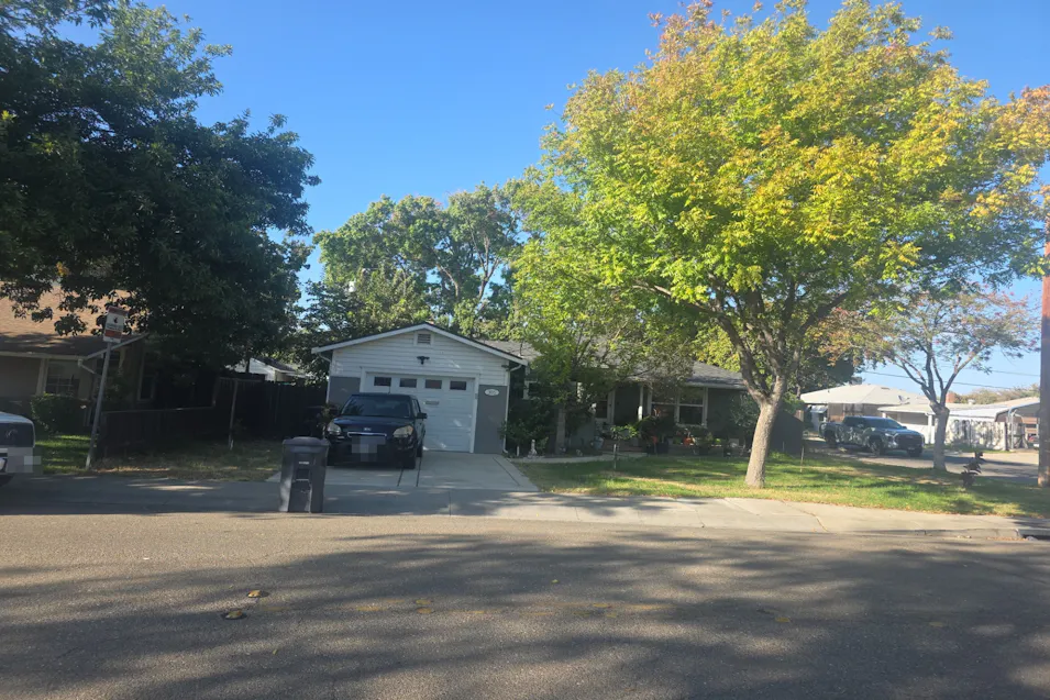 305 W 22nd St Tracy, CA 95376, San Joaquin County