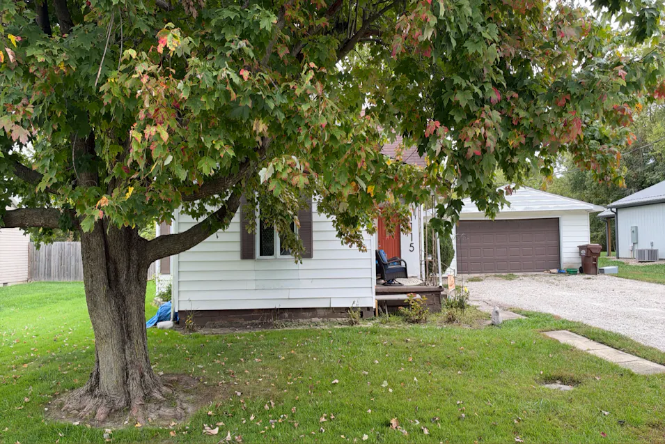 1115 N Harrison St Brazil, IN 47834, Clay County