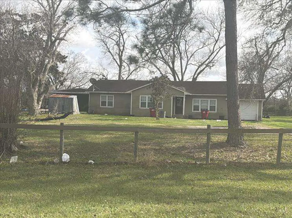 885 Cr 442 Old Hwy 35 Blessing, TX 77419, Matagorda County