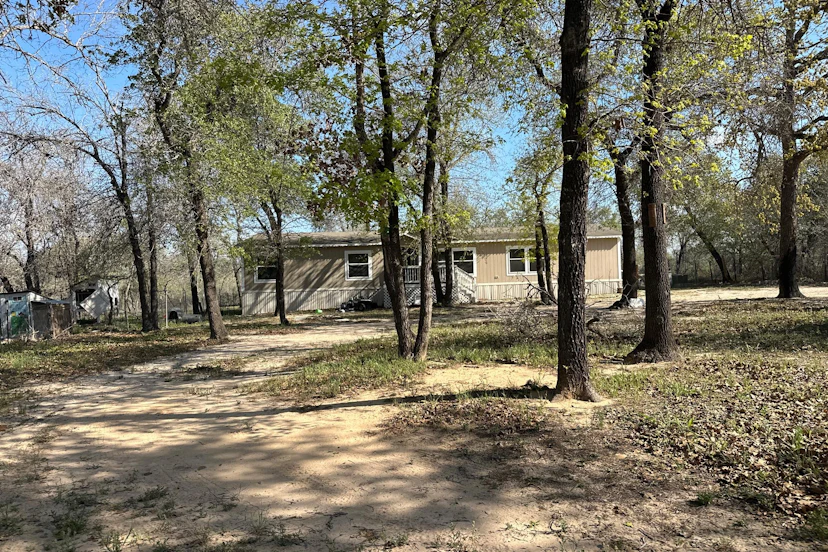 1100 Big Leaf Rd