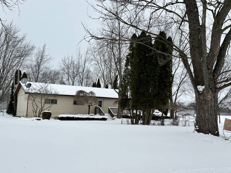 15414 Hunt Rd Berlin Twp, MI 48002, St. Clair County