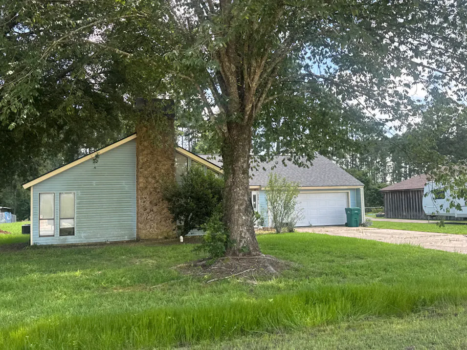 26870 Jill Rd Holden, LA 70744, Livingston County