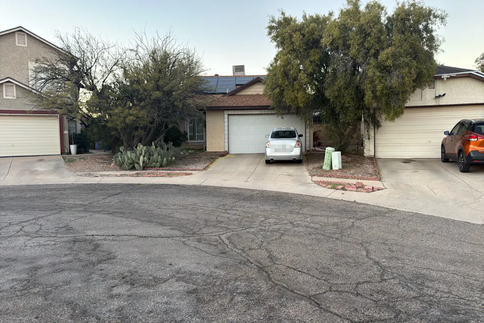 3086 W Placita Del Pasillo Tucson, AZ 85746, Pima County