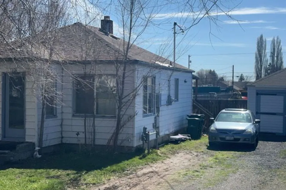 5626 Miller Ave Klamath Falls, OR 97603, Klamath County