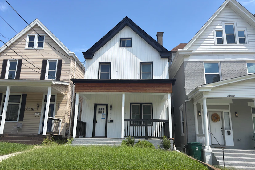 3516 Hudson Ave