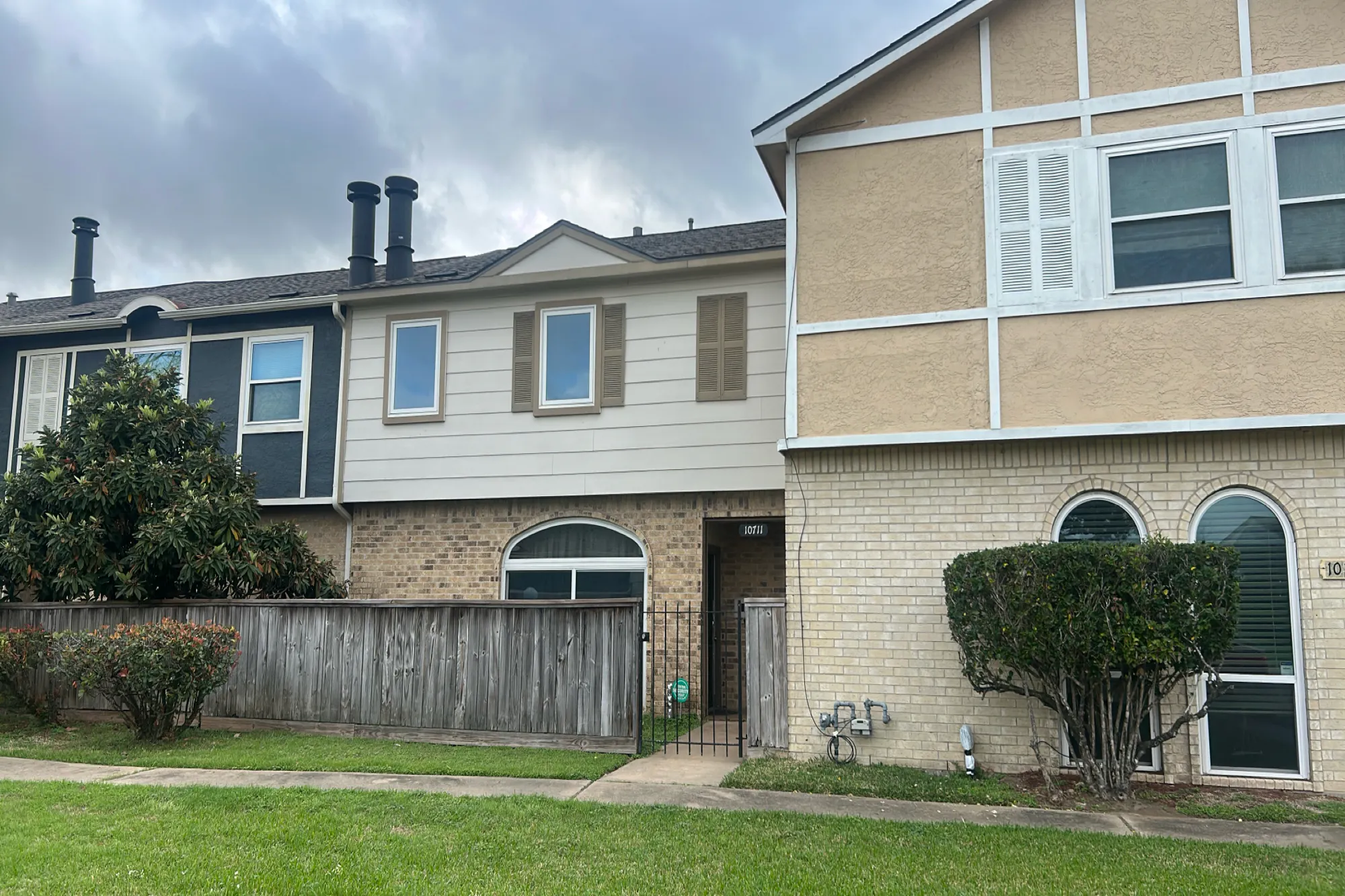 Sandpiper Dr, Houston, TX 77096 #1