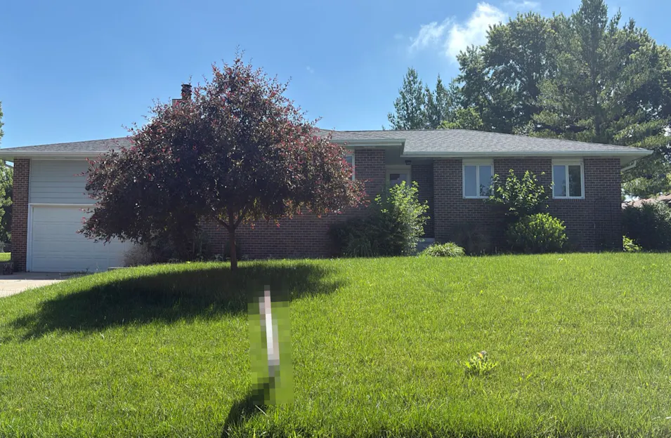 1720 S 13th St Beatrice, NE 68310, Gage County