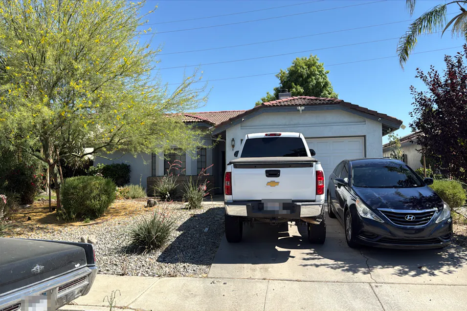 7401 Maleta Ct Bakersfield, CA 93308-6437, Kern County