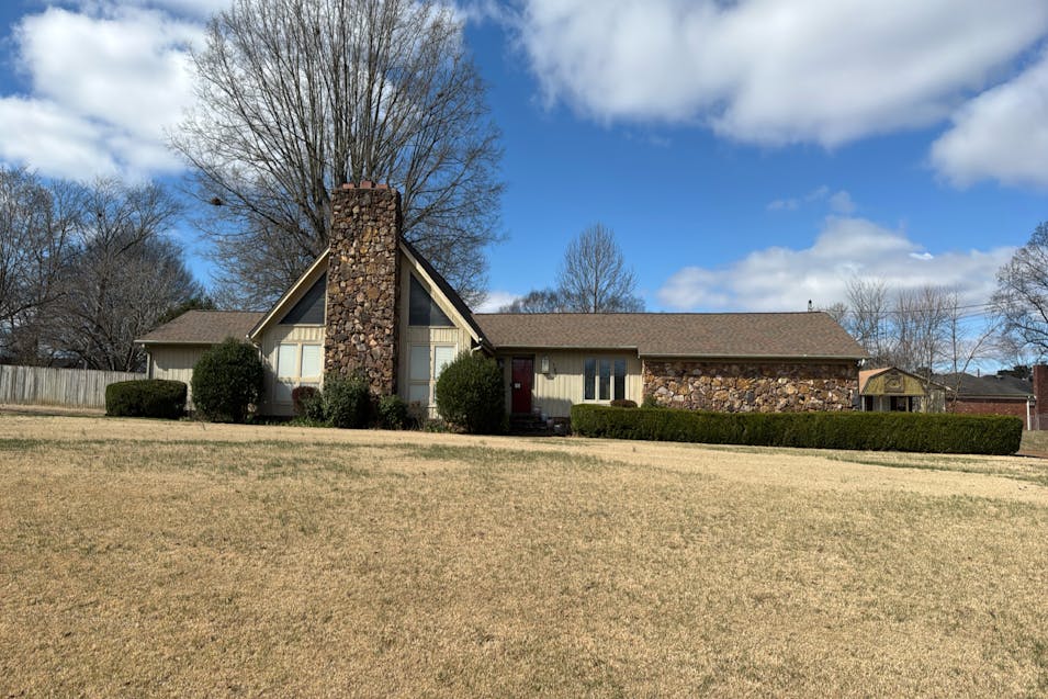 187 Channing Way Jackson, TN 38305, Madison County