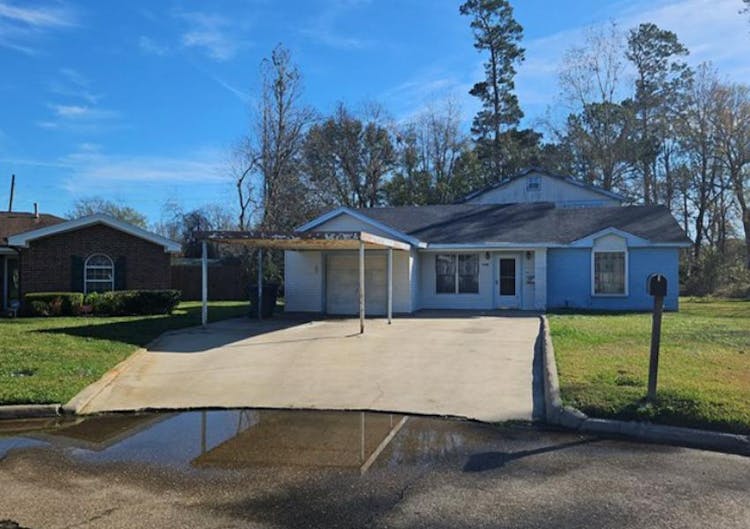 3320 Roslyn Ct Beaumont, TX 77708, Jefferson County