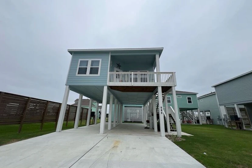 107 Wakatobi Dr