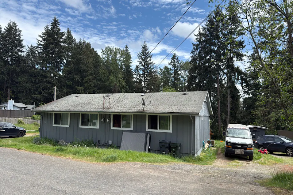 18816 Mountain View Dr E Apt E Bonney Lake, WA 98391, Pierce County