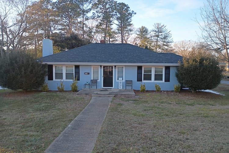 900 S Limestone St Gaffney, SC 29340, Cherokee County